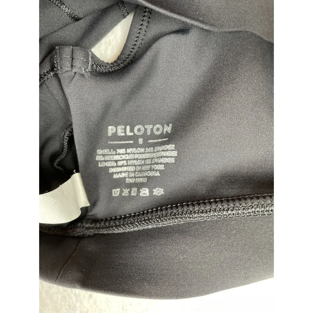 Peloton Womens Double Layer Racerback Sports Bra Black Burgundy Star Logo Size S